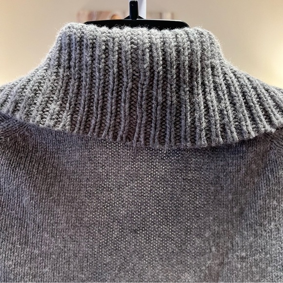 Vintage PRIZE Small Gray Cowl Neck Long Sleeve Y2K Plunging Neckline Sweater - Picture 4 of 14